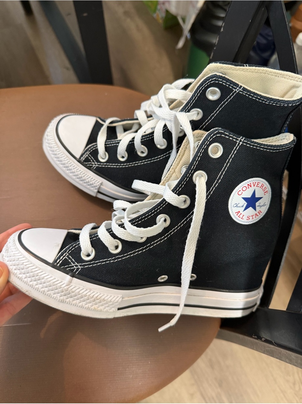 Converse Kids Black and White High Top Sneakers size 6 great condition!